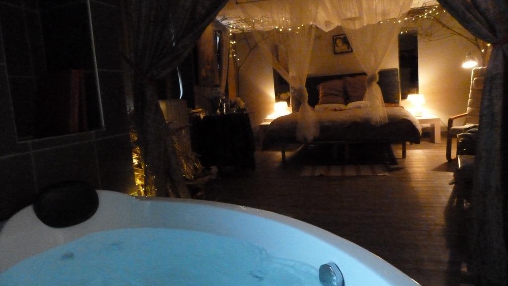 Francorchamps Guest House, Chambres Avec Ou Sans Jacuzzi Malmedy Camera foto