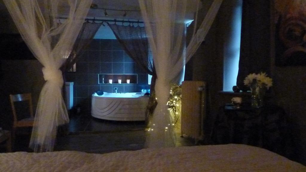 Francorchamps Guest House, Chambres Avec Ou Sans Jacuzzi Malmedy Camera foto